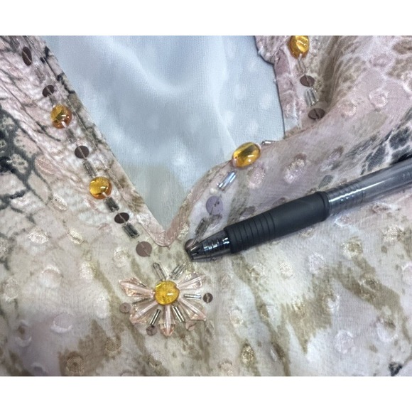 *Alfred Dunner top Womens 12 Pink Snake Print Embellished Pullover Blouse - Picture 9 of 10